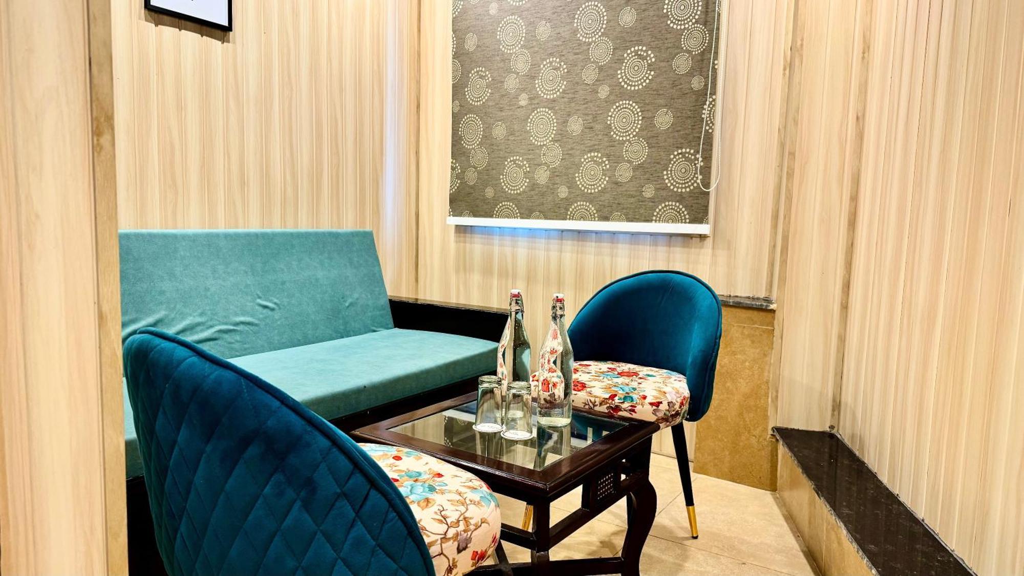 Hotel Pride Inn - 800 Mts From Mall Road موسوري المظهر الخارجي الصورة
