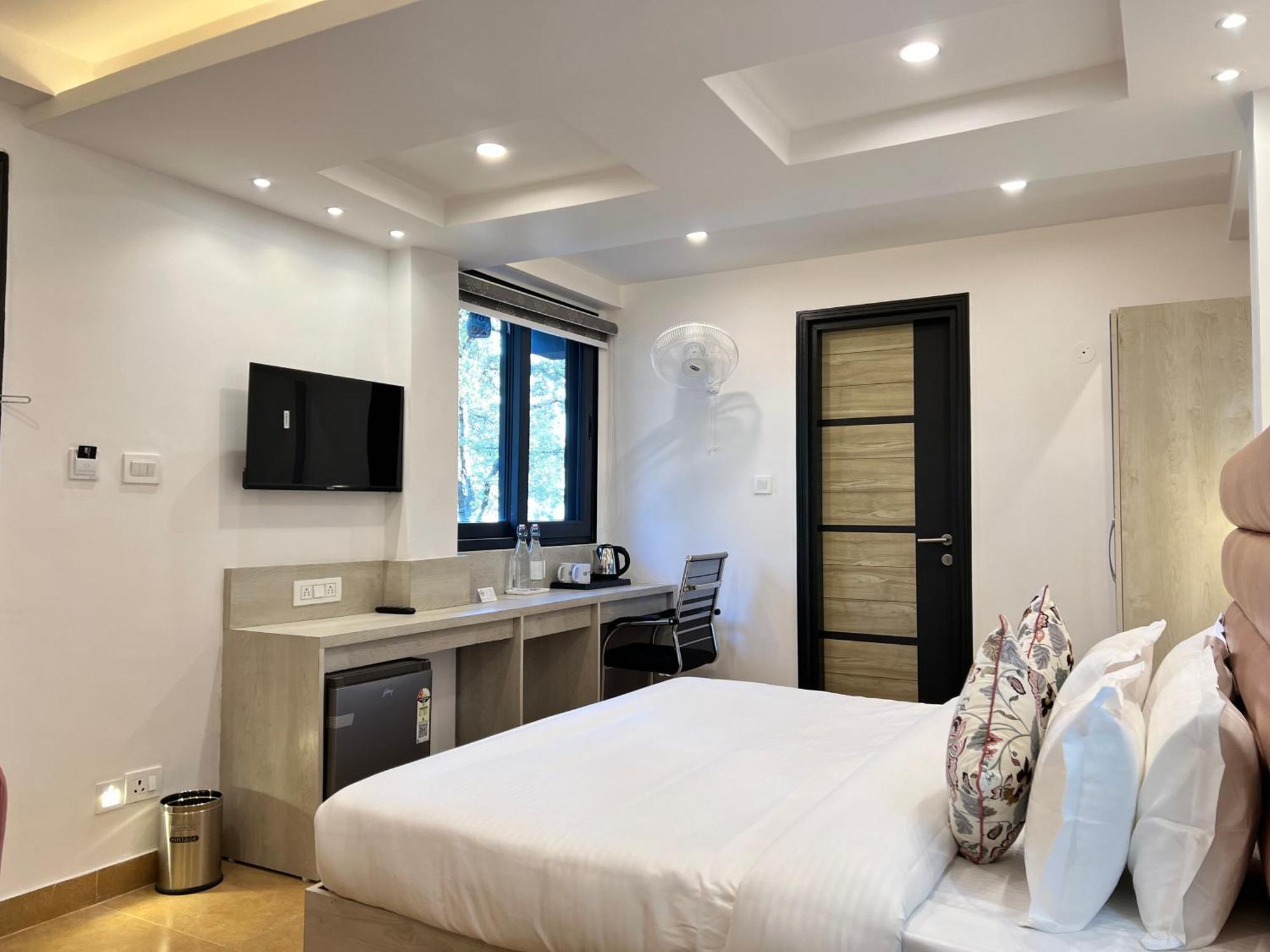Hotel Pride Inn - 800 Mts From Mall Road موسوري المظهر الخارجي الصورة